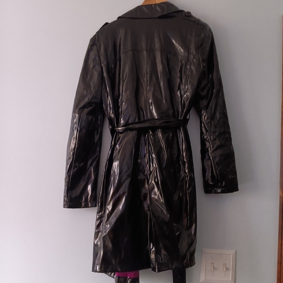 Via Spiga Black Patent Faux Leather Belted Button Front Trench Coat L - Picture 2 of 6